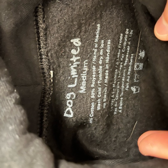 Rappers with puppies black hoodie - Picture 3 of 3